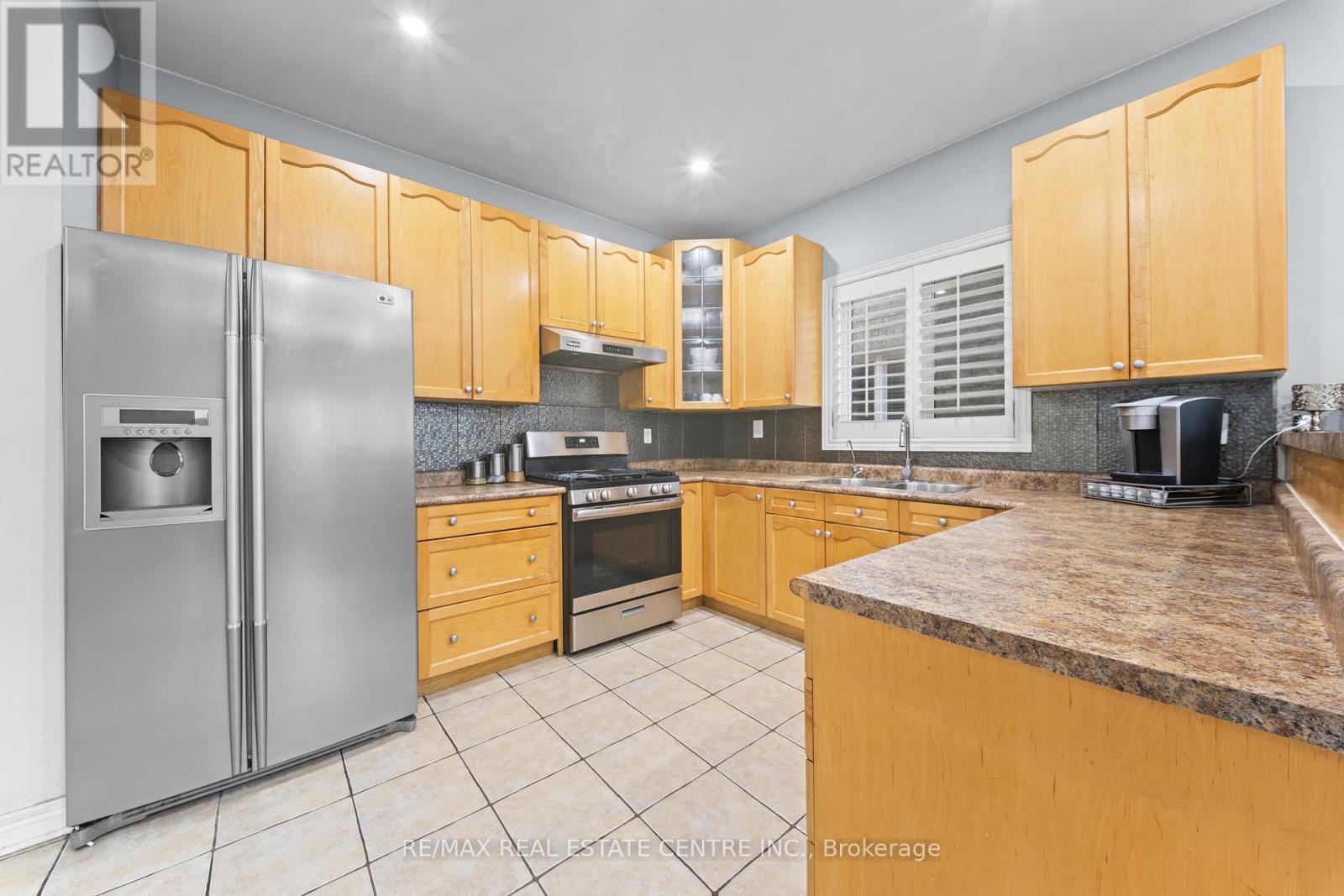 51 GOOD HOPE ROAD, Brampton (Sandringham-Wellington), Ontario, L6R3L4 — Photo 12