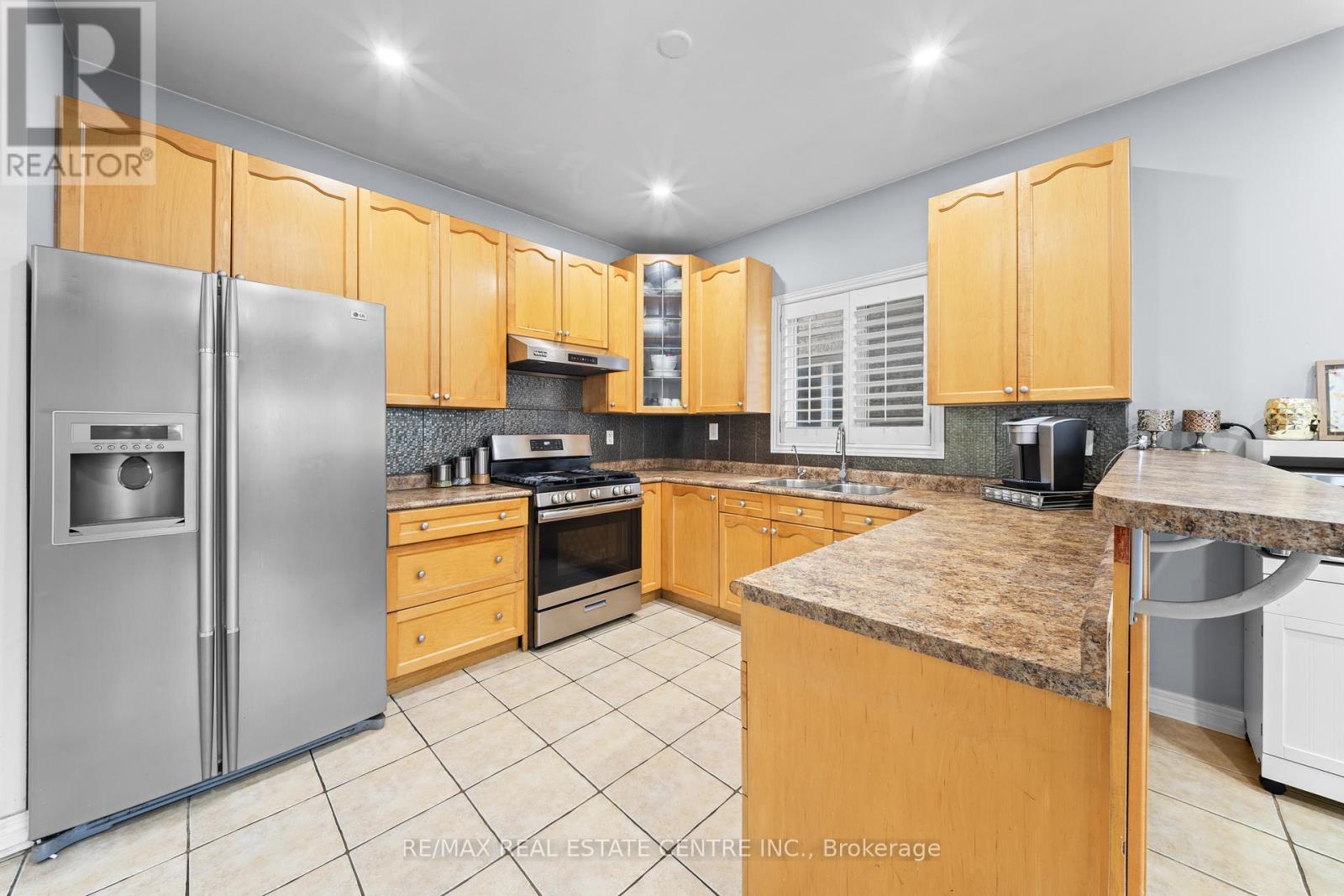 51 GOOD HOPE ROAD, Brampton (Sandringham-Wellington), Ontario, L6R3L4 — Photo 13