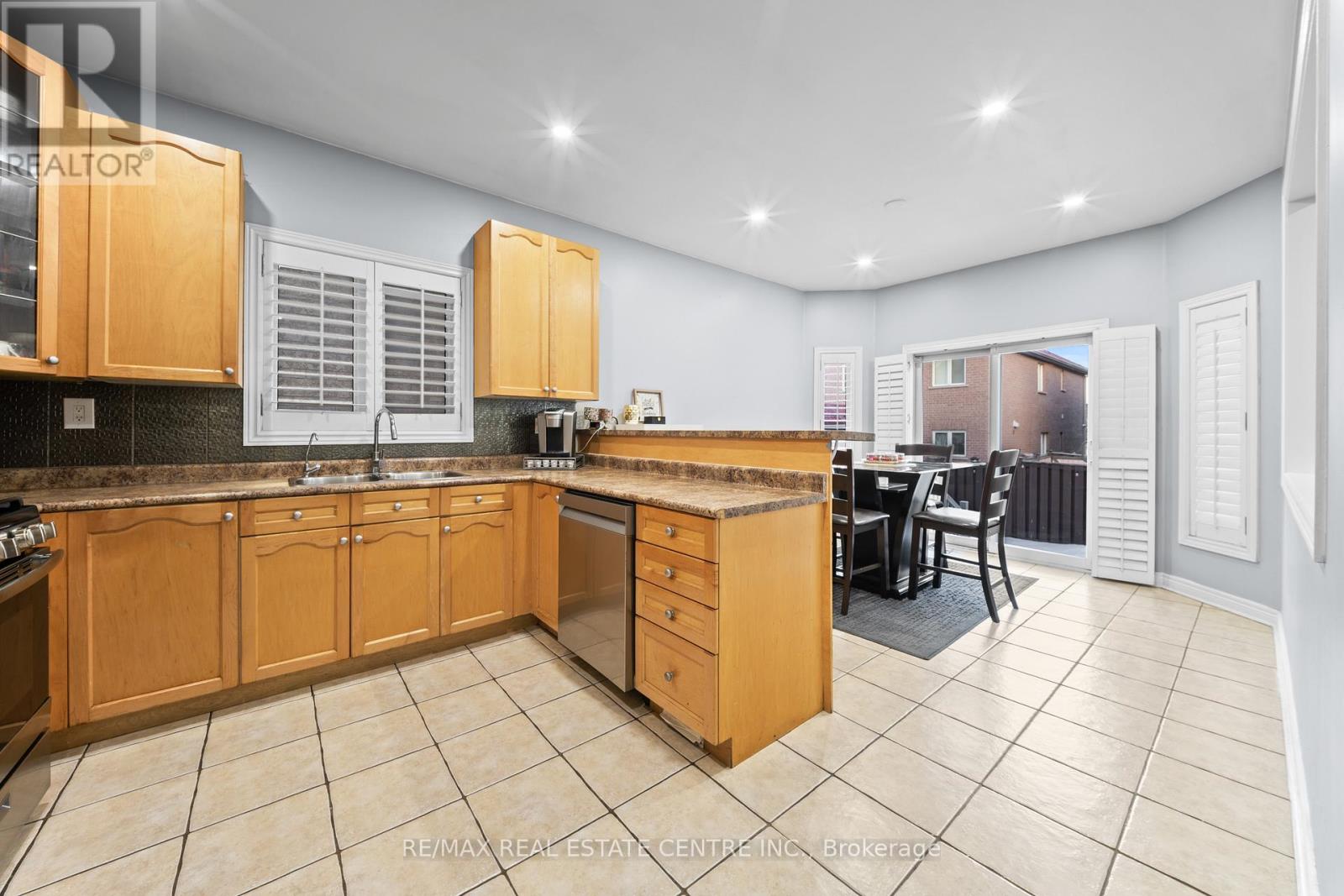 51 GOOD HOPE ROAD, Brampton (Sandringham-Wellington), Ontario, L6R3L4 — Photo 15