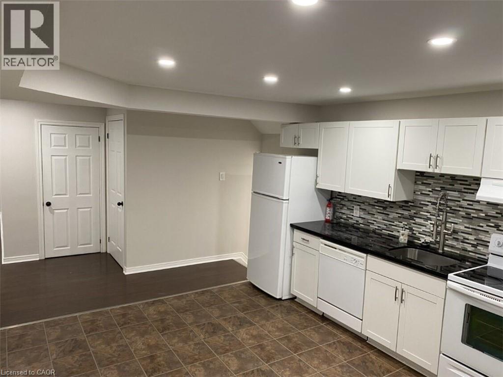 86 CHATHAM Street Unit# LOWER, Hamilton, Ontario, L8P2B4 — Photo 11