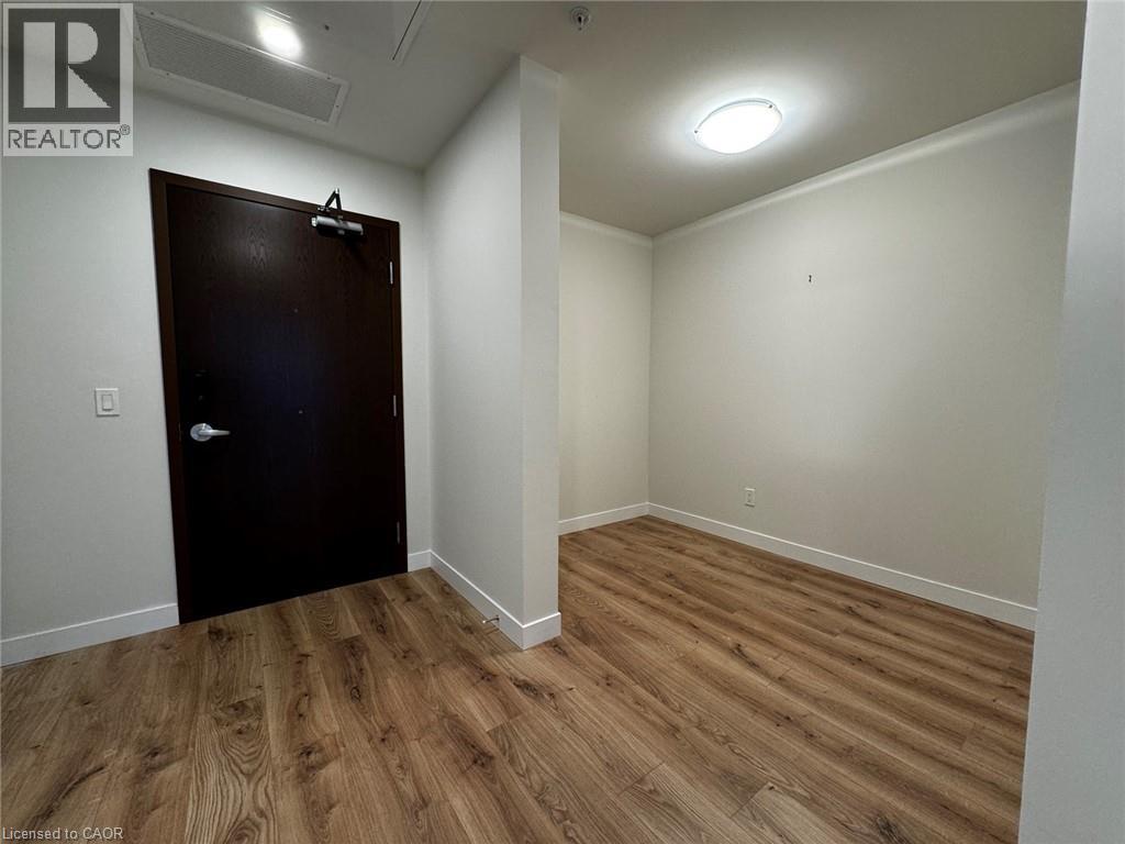60 FREDERICK Street Unit# 2303, Kitchener, Ontario, N2H0C7 — Photo 4