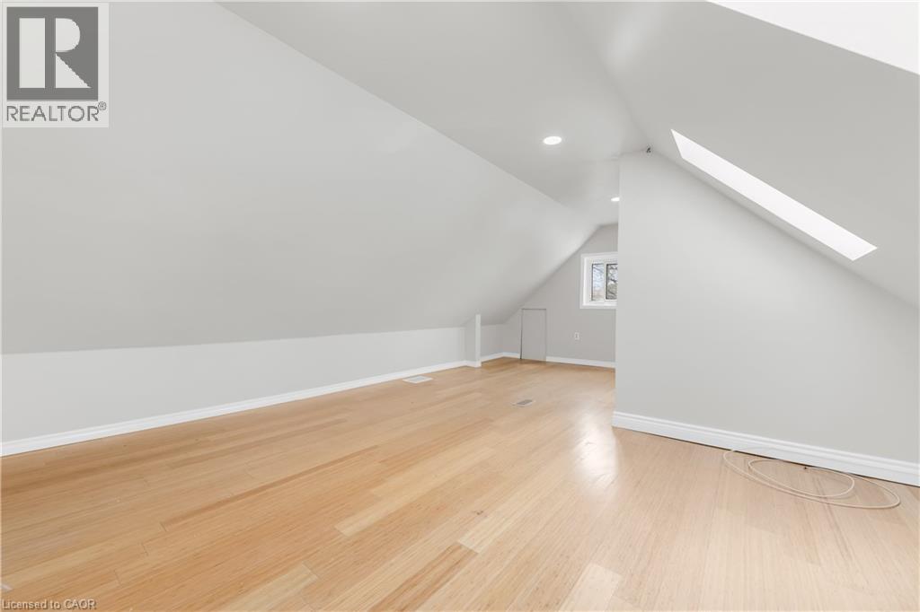 180 MEAD Avenue, Hamilton, Ontario, L8H3V1 — Photo 17