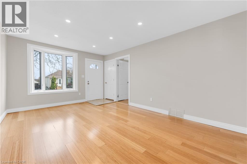 180 MEAD Avenue, Hamilton, Ontario, L8H3V1 — Photo 6