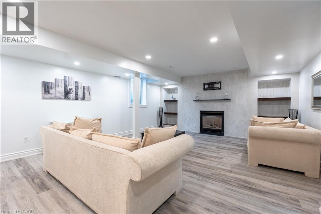 80 DEERVIEW Avenue Unit# Lower, Ancaster, Ontario, L9G4S2 — Photo 15