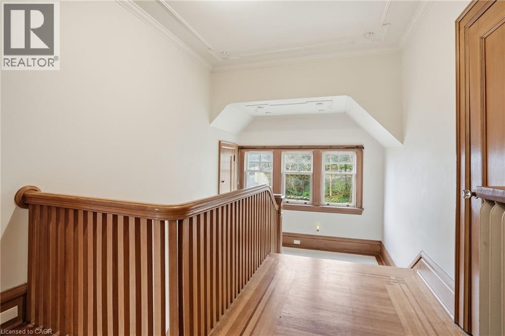 18 INGLEWOOD Drive, Hamilton, Ontario, L8P2T2 — Photo 18