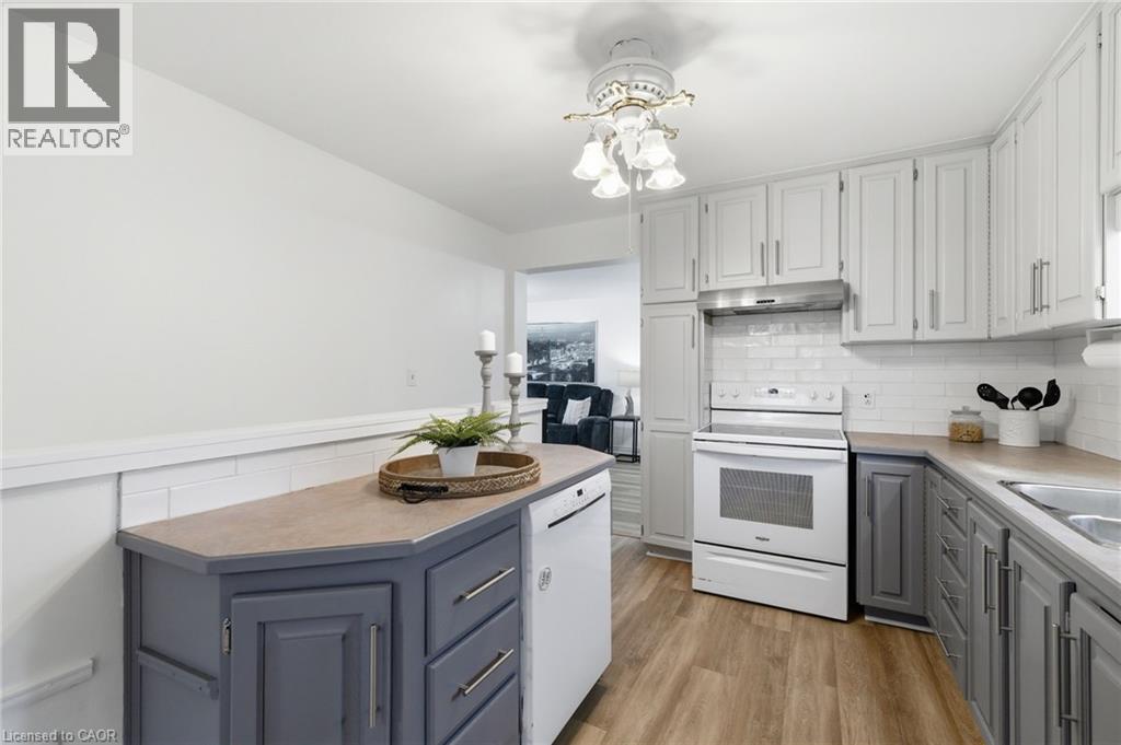 138 GLENHOLME Avenue, Hamilton, Ontario, L8K3L7 — Photo 7