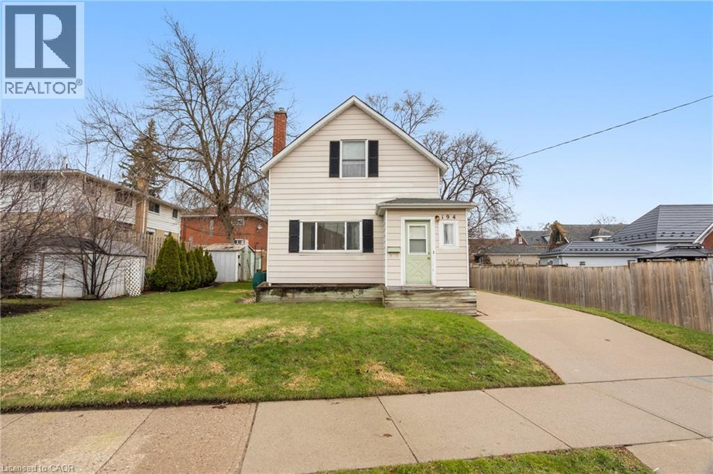 194 MOORE Avenue S, Waterloo, Ontario, N2J1X8 — Photo 2