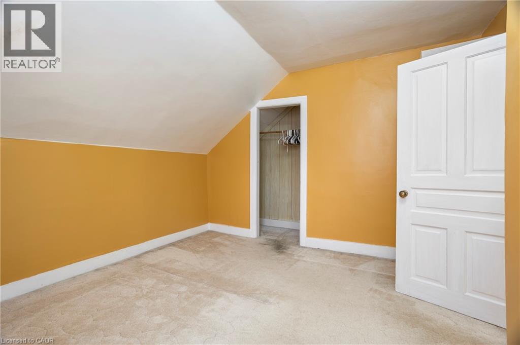 194 MOORE Avenue S, Waterloo, Ontario, N2J1X8 — Photo 28