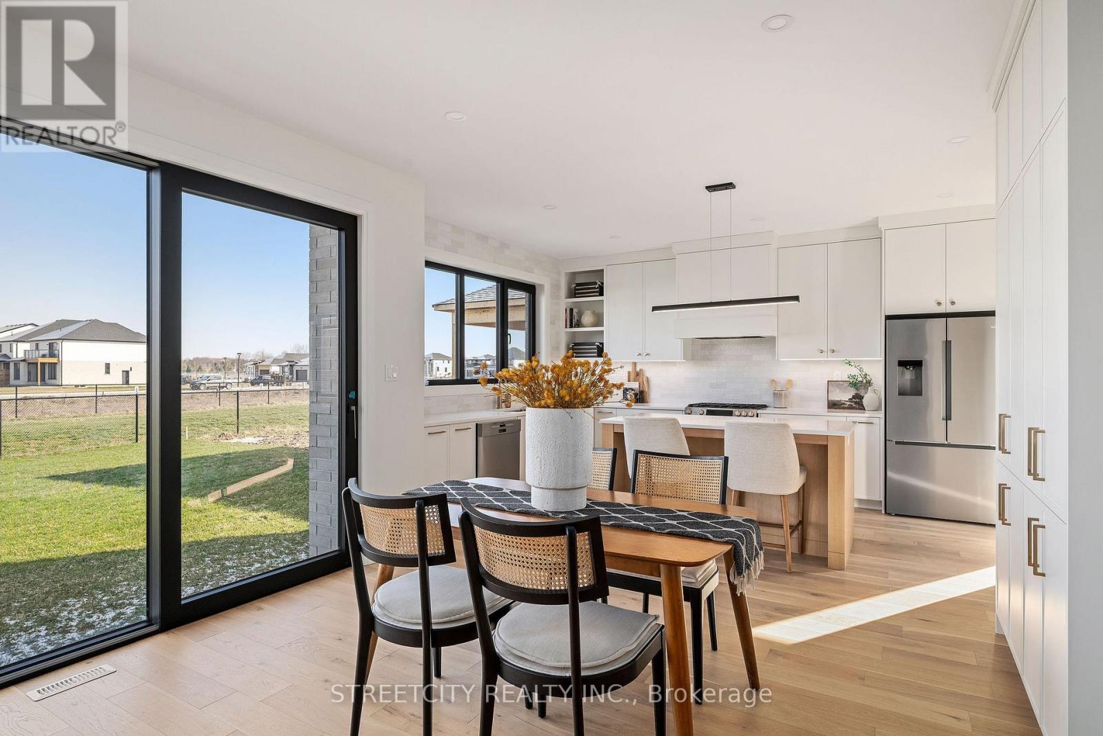 6346 OLD GARRISON BOULEVARD, London South (South V), Ontario, N6P0H3 — Photo 3