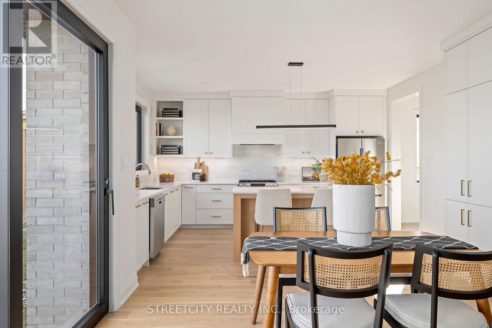 6346 OLD GARRISON BOULEVARD, London South (South V), Ontario, N6P0H3 — Photo 4