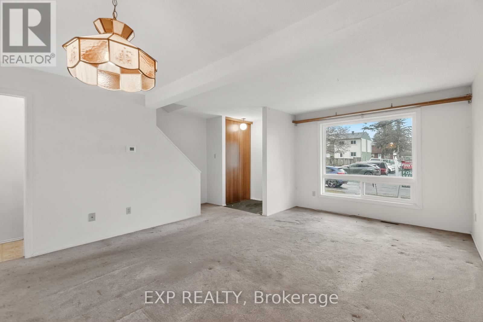 235 TEAL CRESCENT, Ottawa, Ontario, K1E2C3 — Photo 7