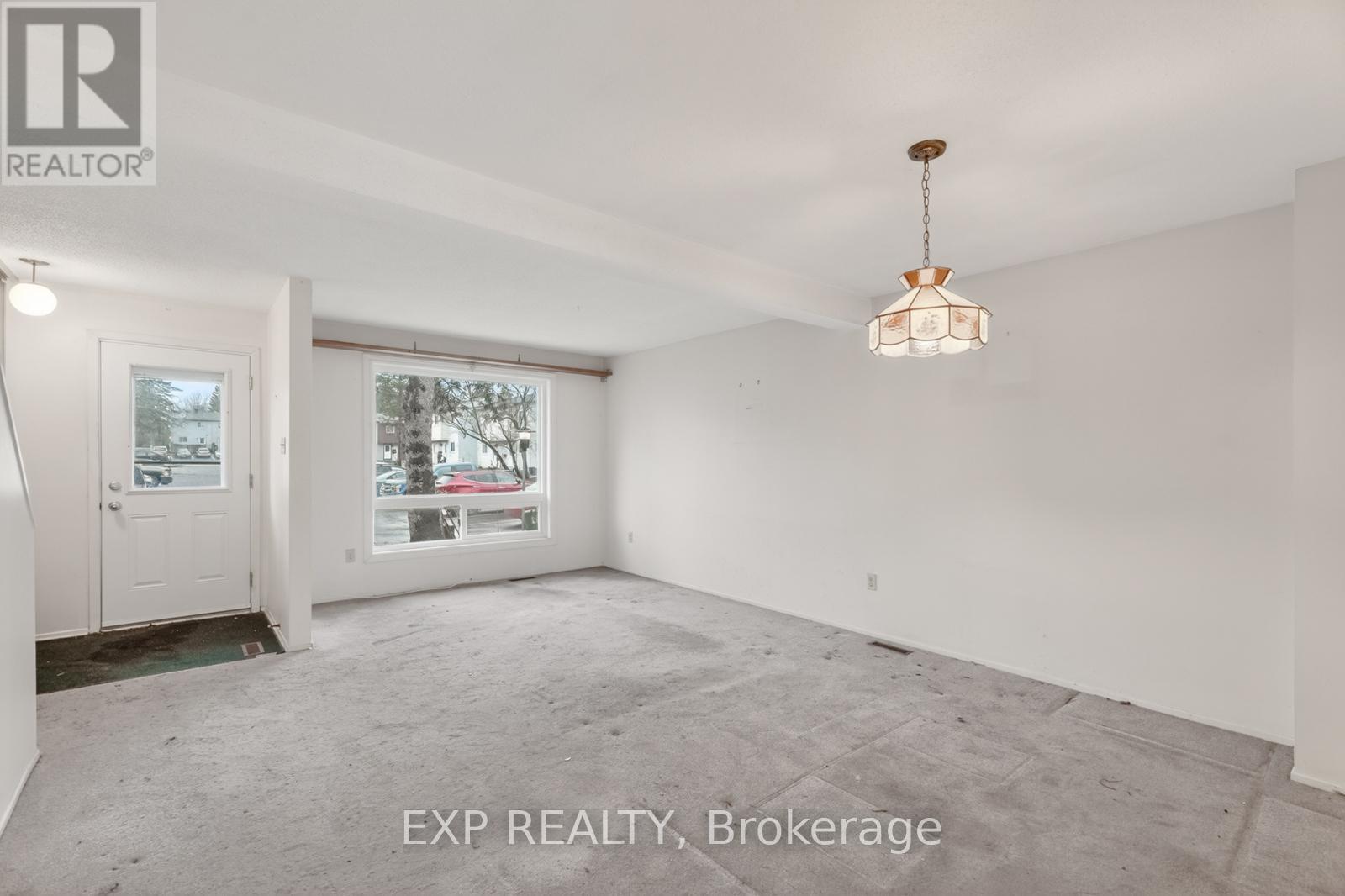 235 TEAL CRESCENT, Ottawa, Ontario, K1E2C3 — Photo 8