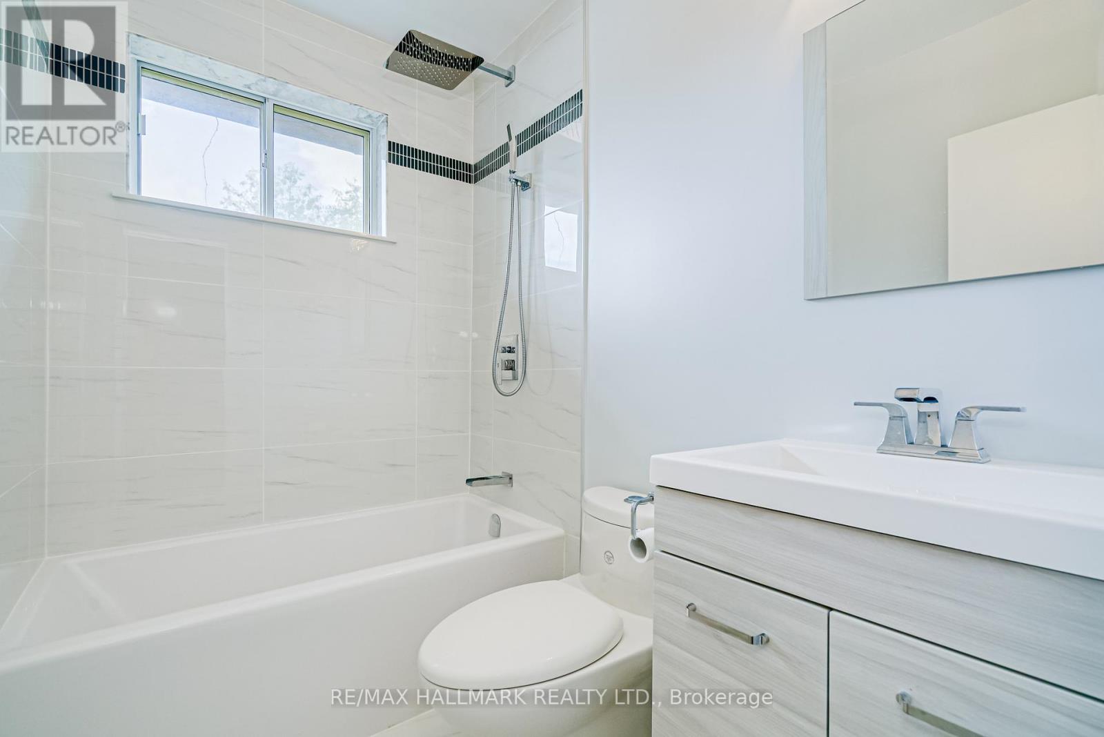 38 OSBORNE AVENUE, Toronto (East End-Danforth), Ontario, M4E3A9 — Photo 21