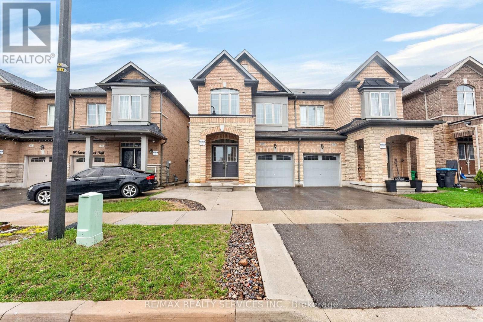 100 EMERALD COAST TRAIL, Brampton (Northwest Brampton), Ontario, L7A5A7 — Photo 3