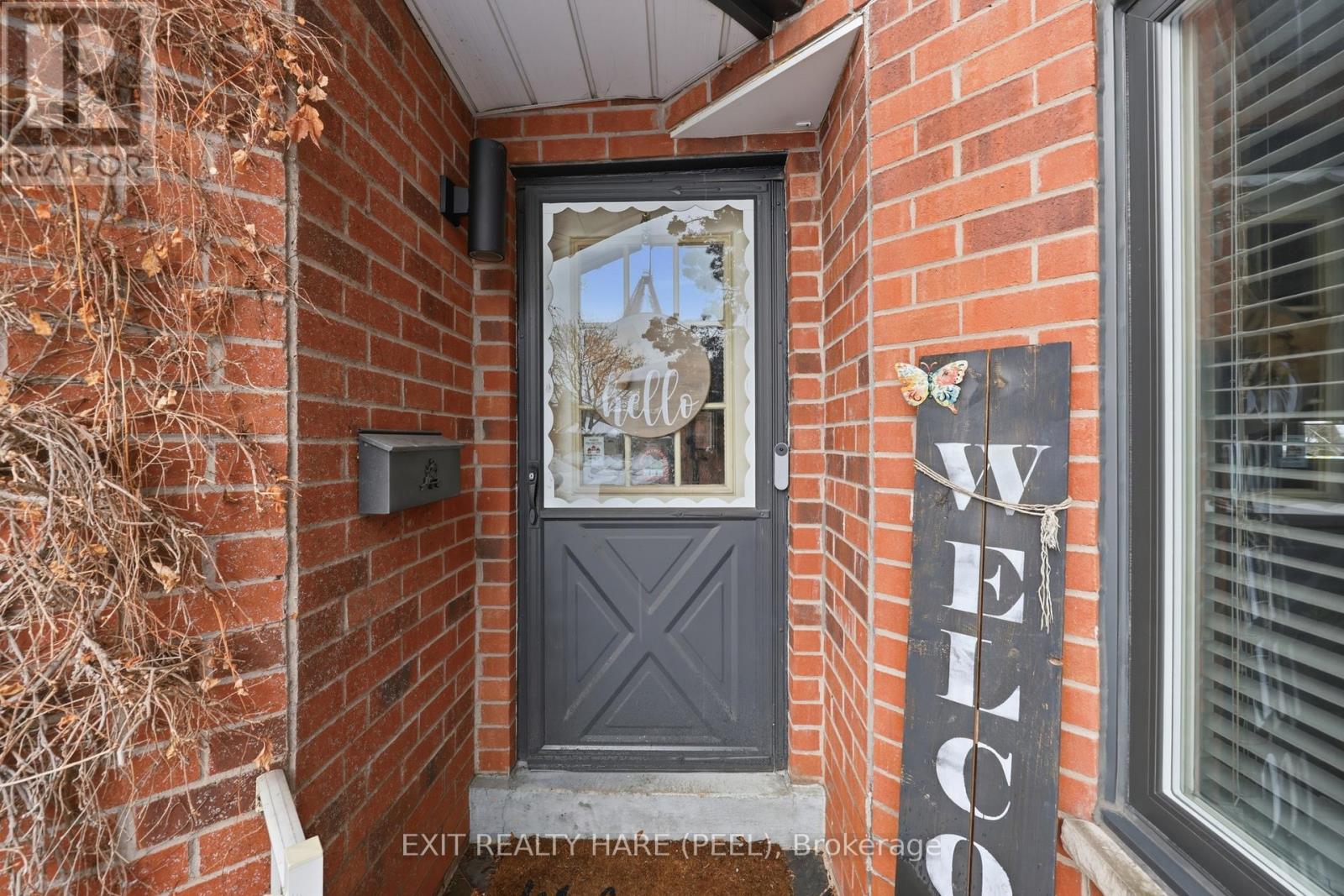 77 LORD SIMCOE DRIVE, Brampton (Westgate), Ontario, L6S5H1 — Photo 5