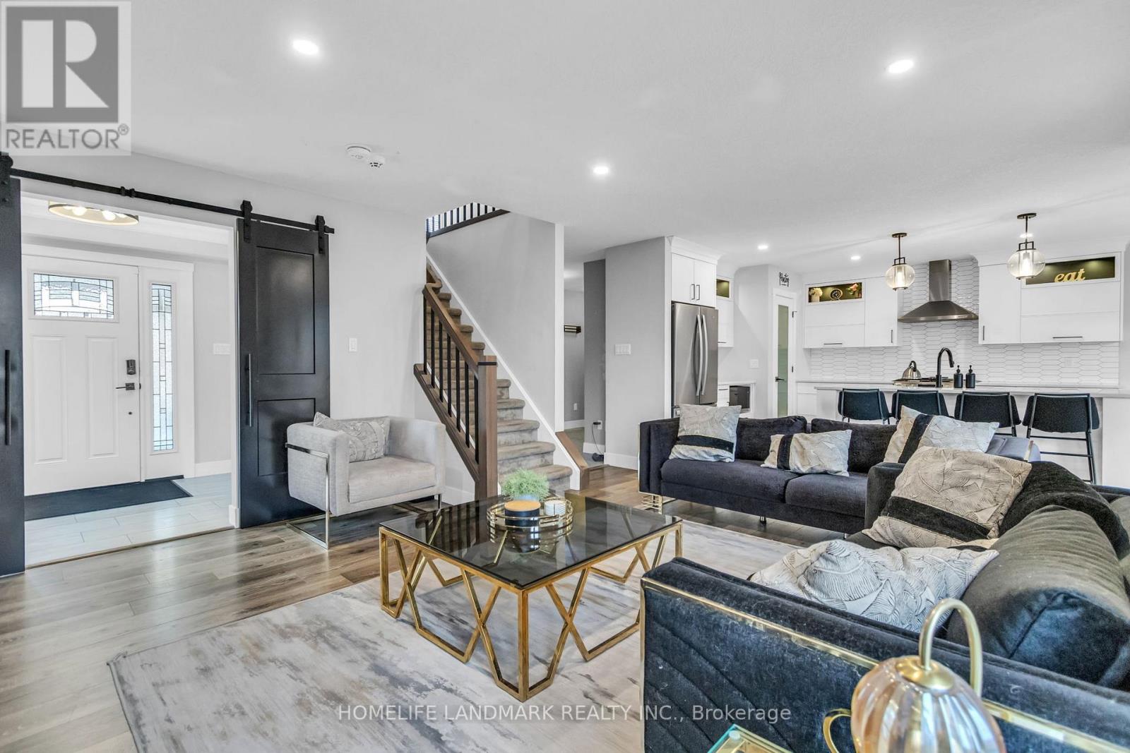 2 AUBURN DRIVE, St. Thomas, Ontario, N5R0K1 — Photo 9