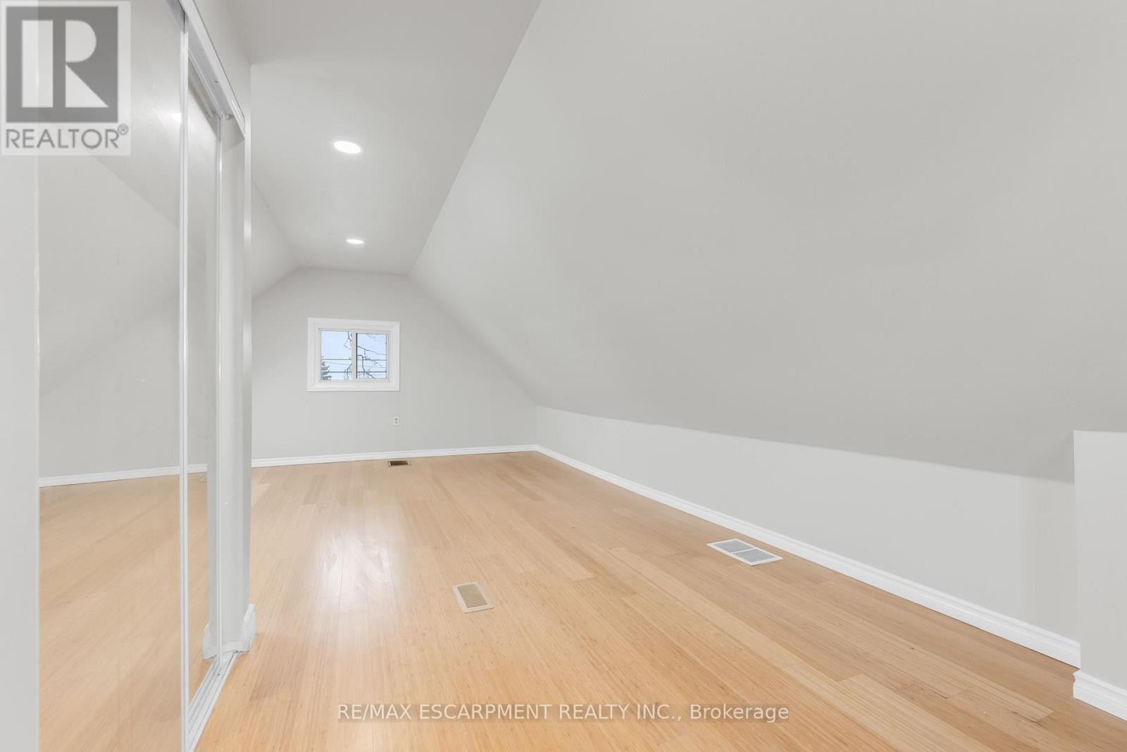 180 MEAD AVENUE, Hamilton (Parkview), Ontario, L8H3V1 — Photo 18