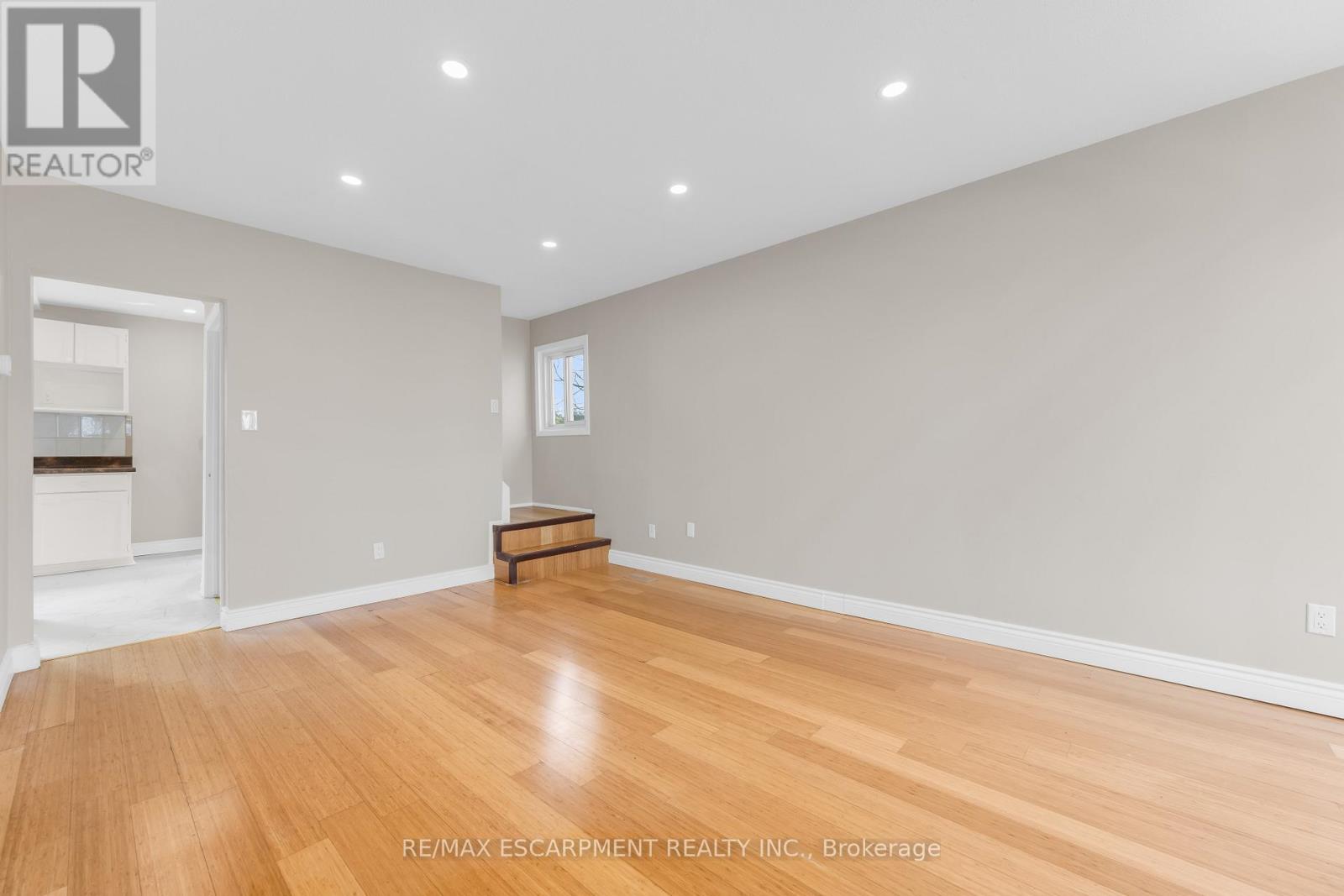 180 MEAD AVENUE, Hamilton (Parkview), Ontario, L8H3V1 — Photo 9