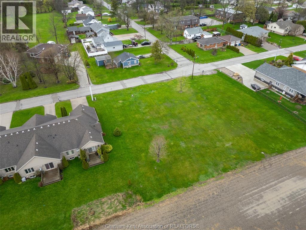5 Myrtle STREET, Ridgetown, Ontario, N0P2C0 — Photo 2