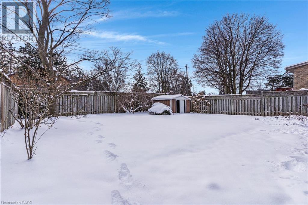 111 MANOR Drive, Kitchener, Ontario, N2A2T9 — Photo 42