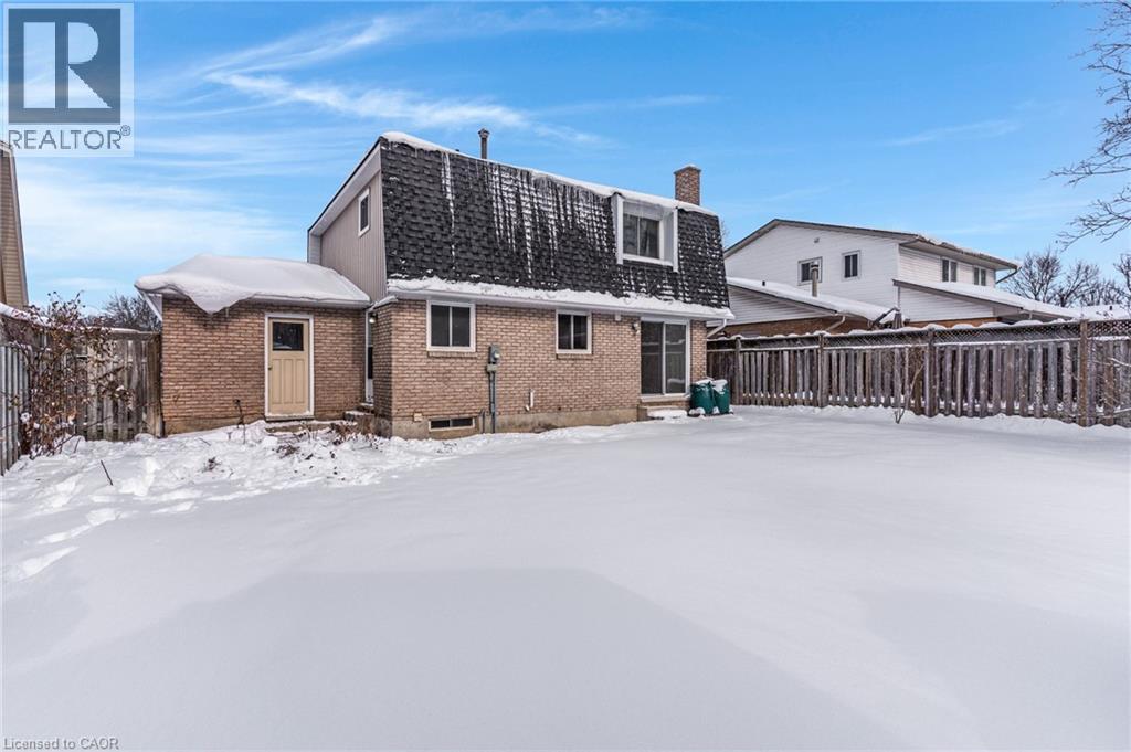 111 MANOR Drive, Kitchener, Ontario, N2A2T9 — Photo 44