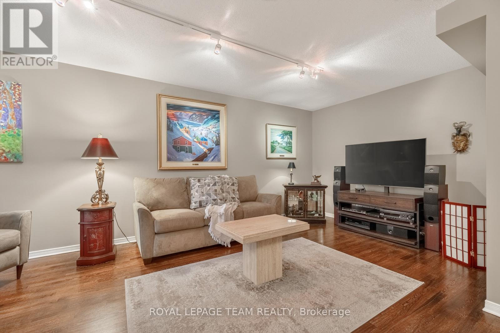 9 BOREALIS CRESCENT, Ottawa, Ontario, K1K4T4 — Photo 3