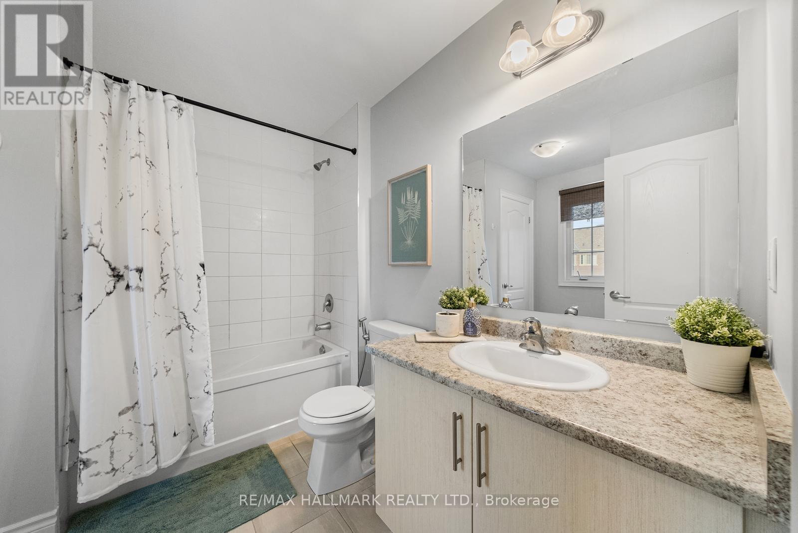 7 CARRATUCK STREET, East Gwillimbury (Sharon), Ontario, L9N0S5 — Photo 30