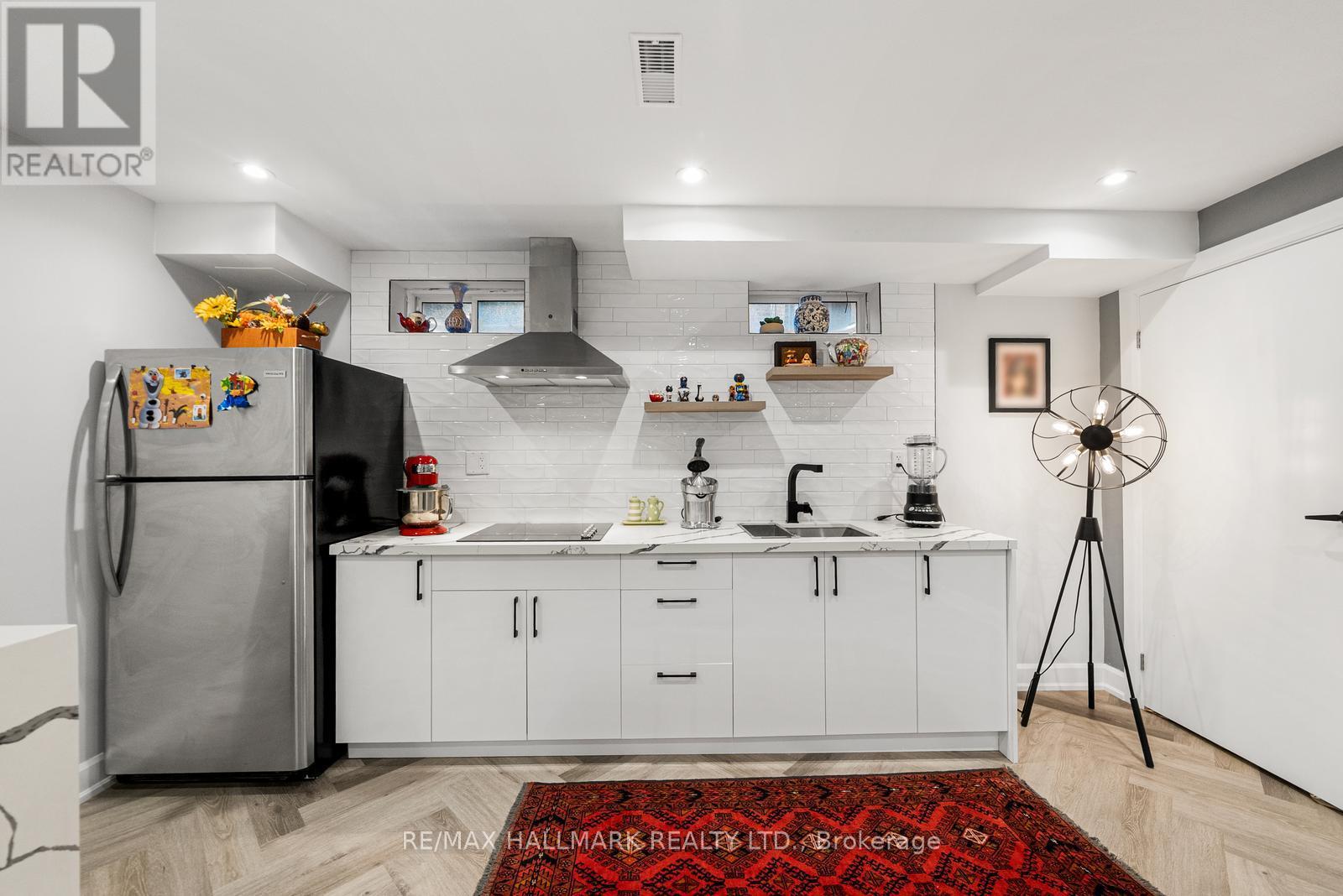 7 CARRATUCK STREET, East Gwillimbury (Sharon), Ontario, L9N0S5 — Photo 40