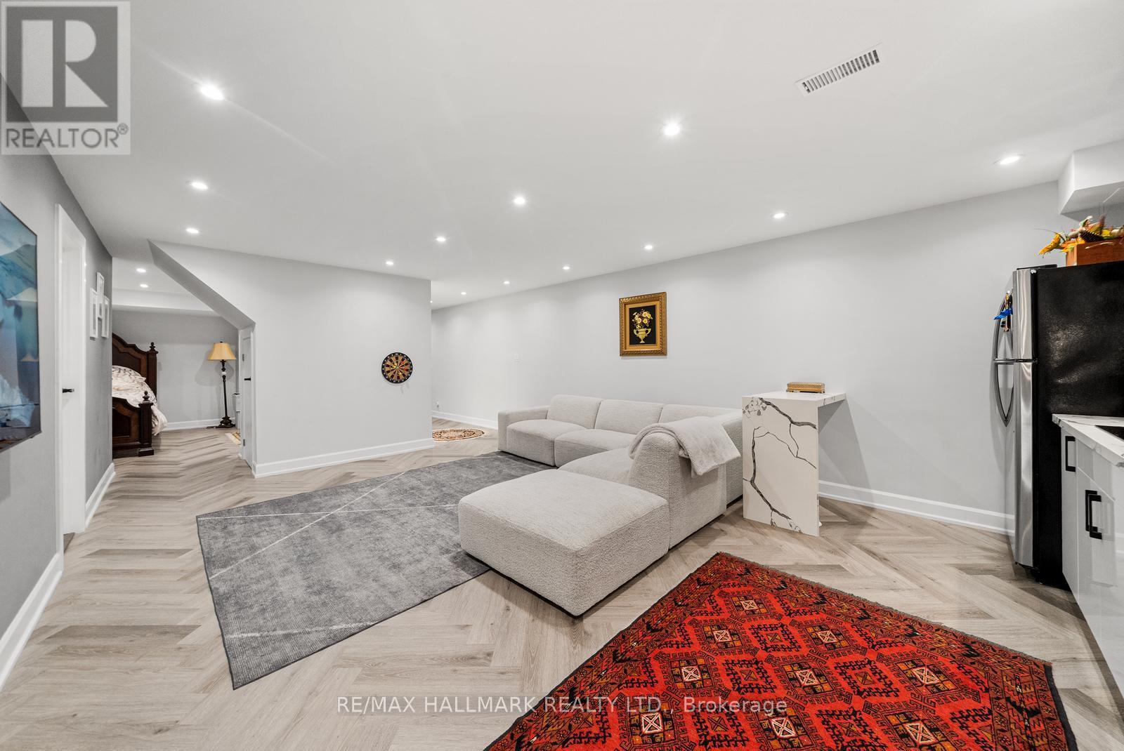 7 CARRATUCK STREET, East Gwillimbury (Sharon), Ontario, L9N0S5 — Photo 41