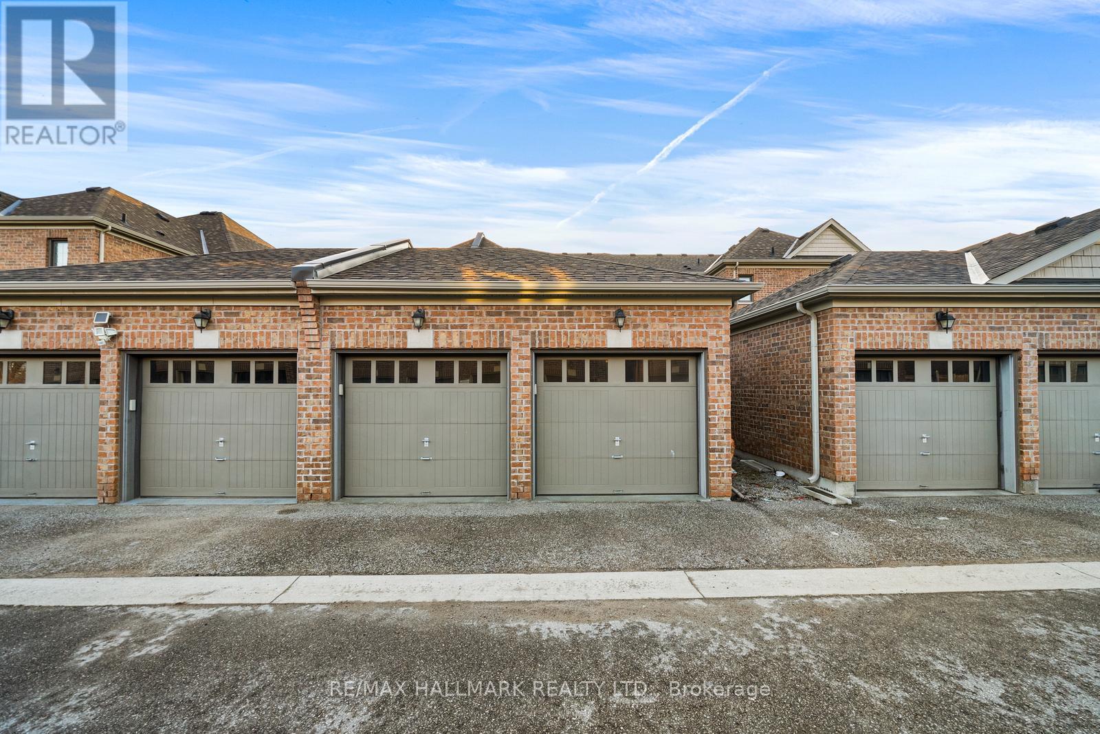 7 CARRATUCK STREET, East Gwillimbury (Sharon), Ontario, L9N0S5 — Photo 47