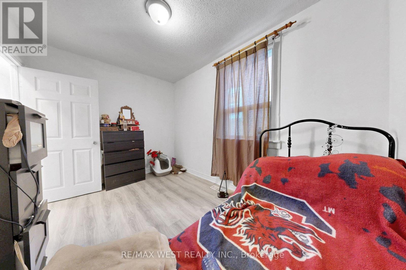 538 MCROBERTS AVENUE, Toronto (Caledonia-Fairbank), Ontario, M6E4R6 — Photo 10