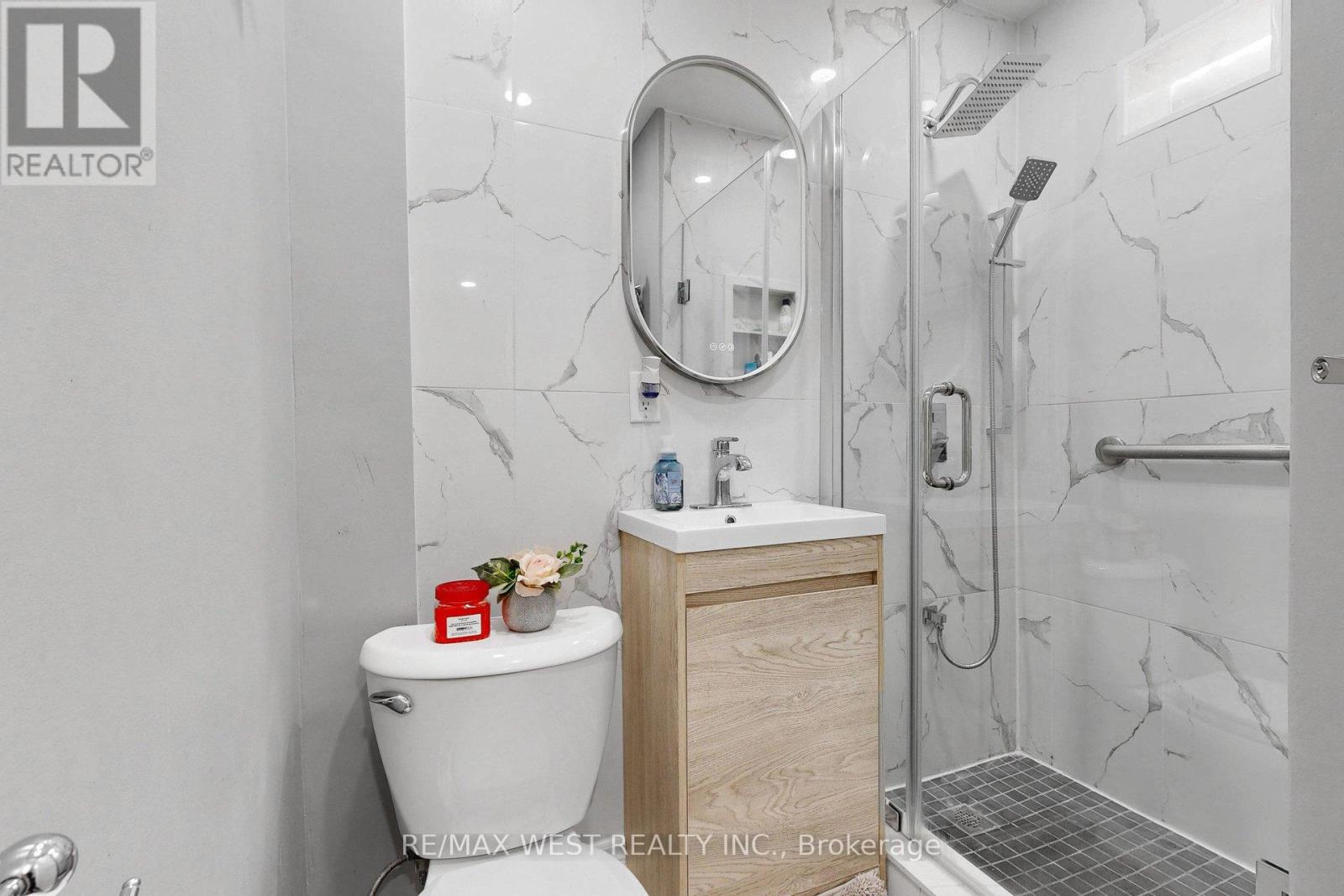 538 MCROBERTS AVENUE, Toronto (Caledonia-Fairbank), Ontario, M6E4R6 — Photo 16