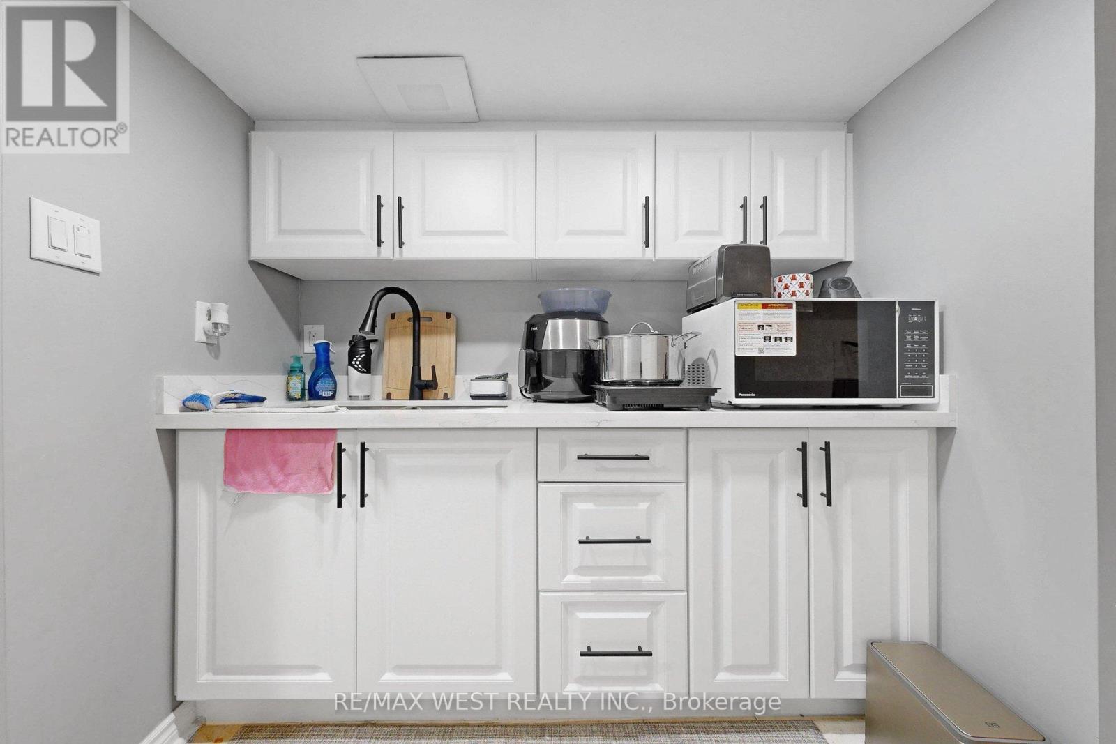 538 MCROBERTS AVENUE, Toronto (Caledonia-Fairbank), Ontario, M6E4R6 — Photo 21