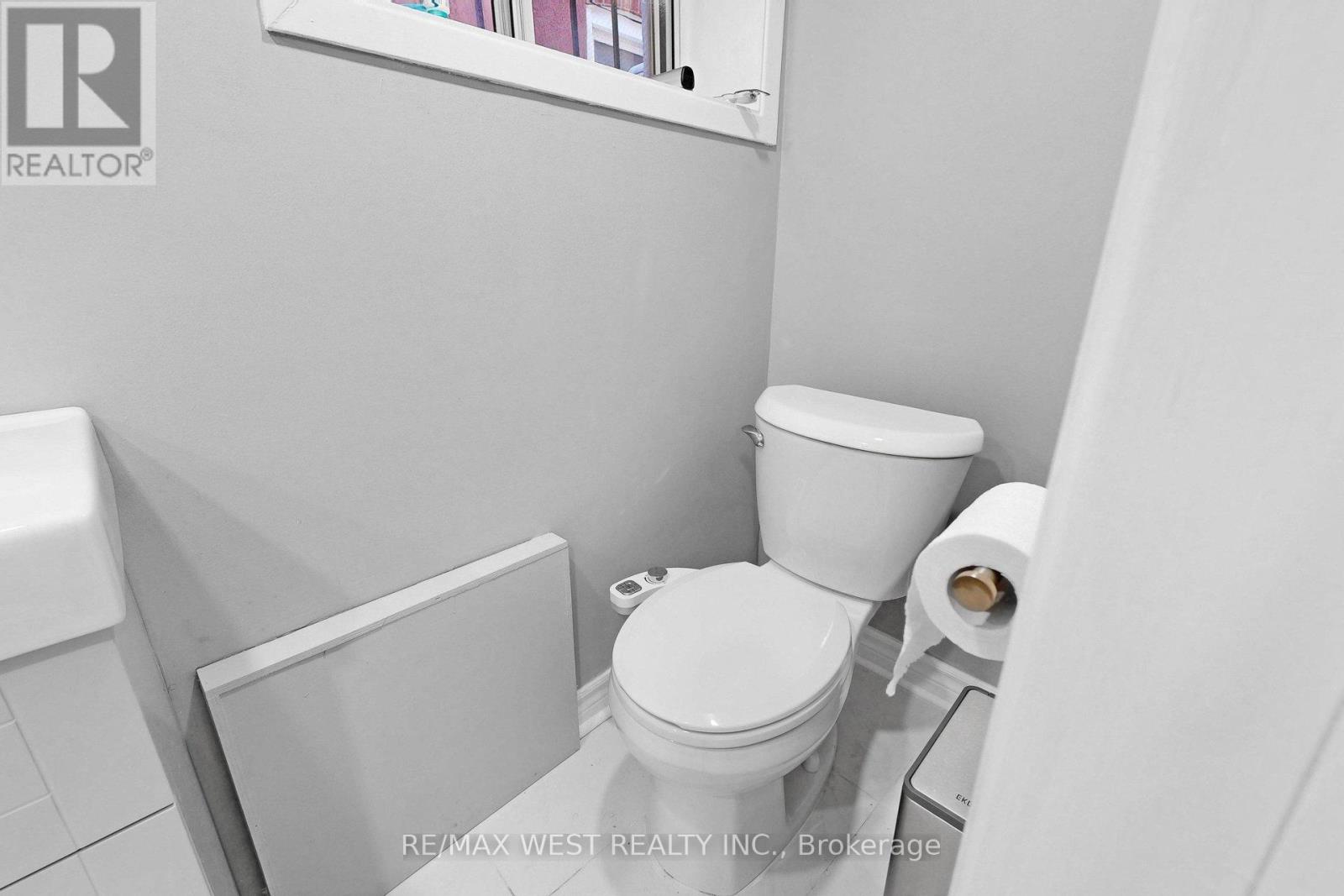 538 MCROBERTS AVENUE, Toronto (Caledonia-Fairbank), Ontario, M6E4R6 — Photo 23