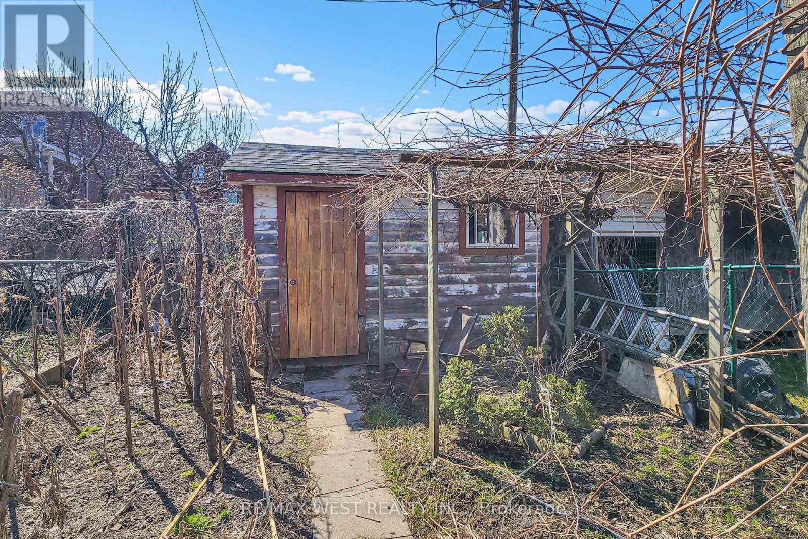 538 MCROBERTS AVENUE, Toronto (Caledonia-Fairbank), Ontario, M6E4R6 — Photo 30