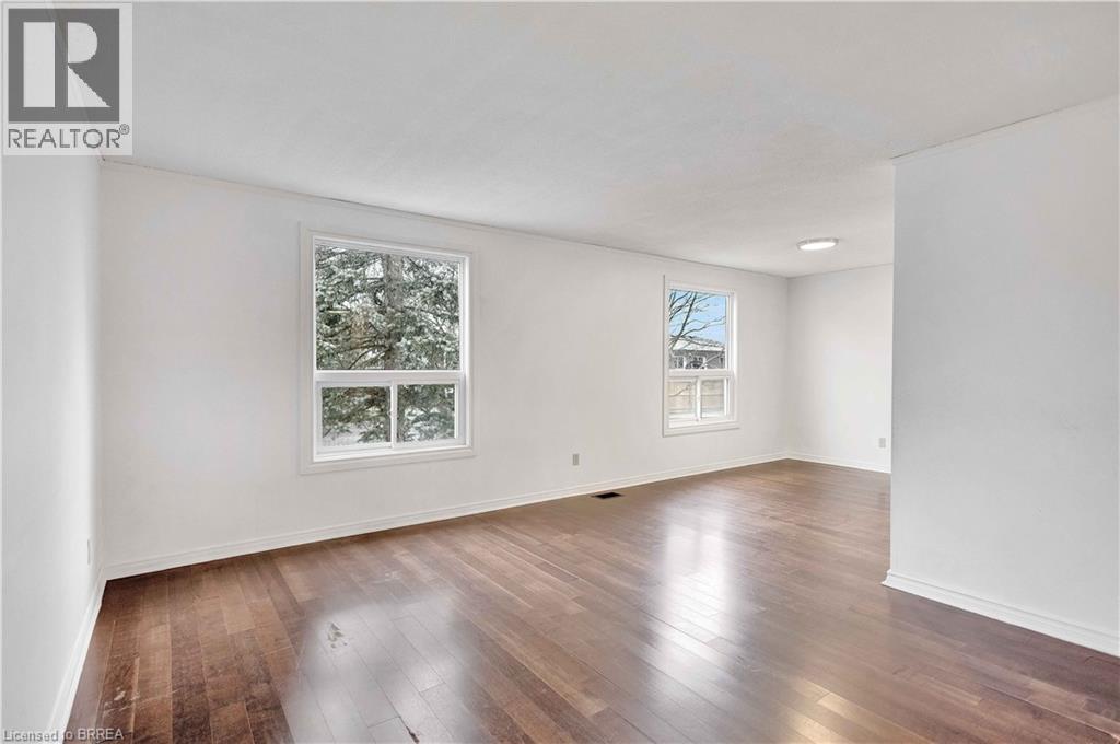 26 OCTOBER Place, Brantford, Ontario, N3R7B4 — Photo 11