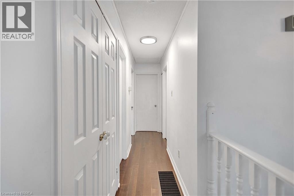 26 OCTOBER Place, Brantford, Ontario, N3R7B4 — Photo 12
