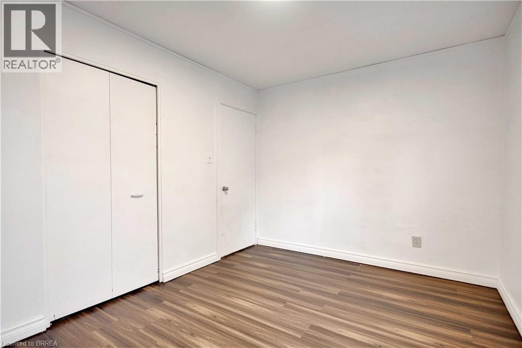 26 OCTOBER Place, Brantford, Ontario, N3R7B4 — Photo 17