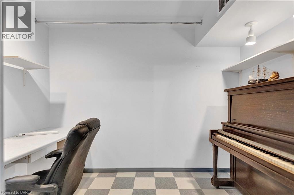 26 OCTOBER Place, Brantford, Ontario, N3R7B4 — Photo 28