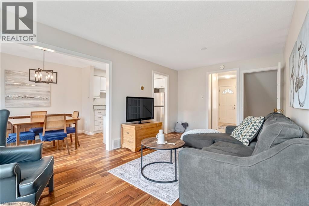 2185 FAIRCHILD Boulevard Unit# 5, Burlington, Ontario, L7P3P6 — Photo 10