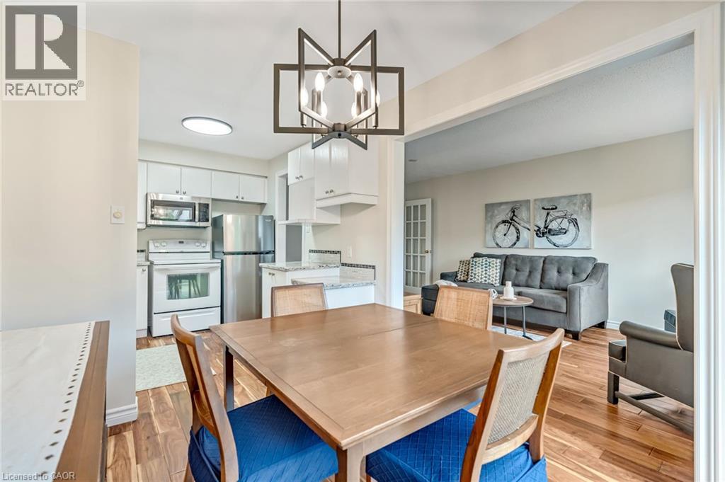 2185 FAIRCHILD Boulevard Unit# 5, Burlington, Ontario, L7P3P6 — Photo 13