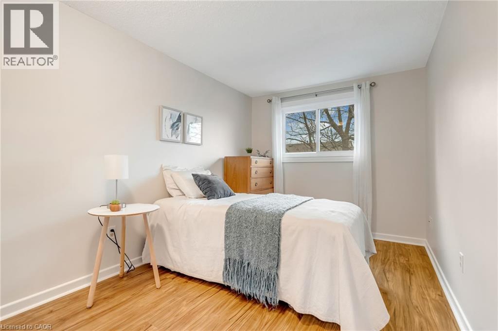 2185 FAIRCHILD Boulevard Unit# 5, Burlington, Ontario, L7P3P6 — Photo 17