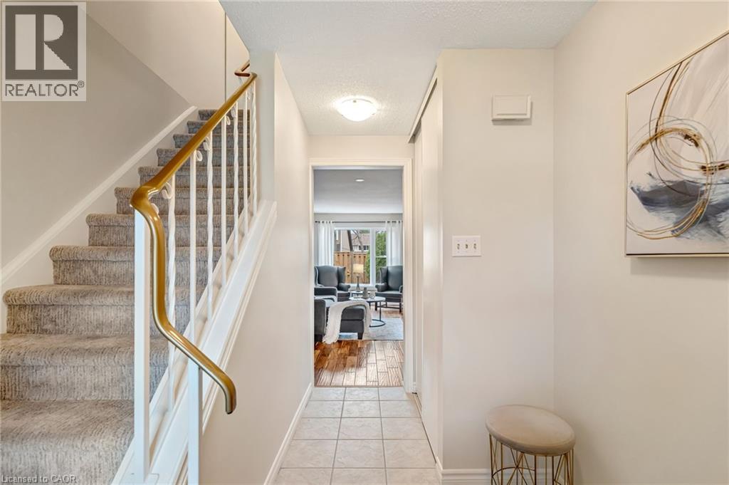 2185 FAIRCHILD Boulevard Unit# 5, Burlington, Ontario, L7P3P6 — Photo 5