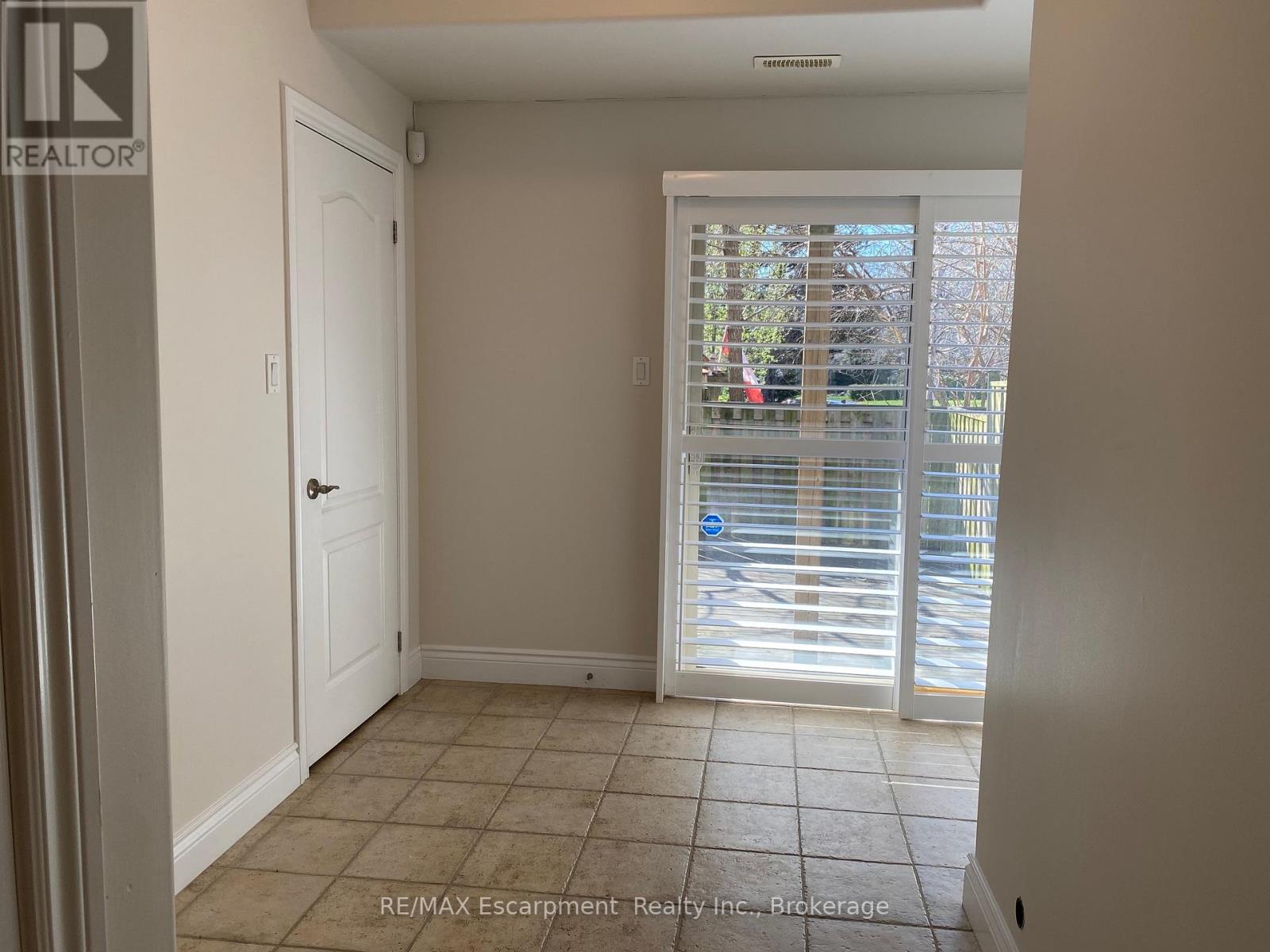 2430 SECOND STREET, Burlington (Brant), Ontario, L7R3K1 — Photo 9