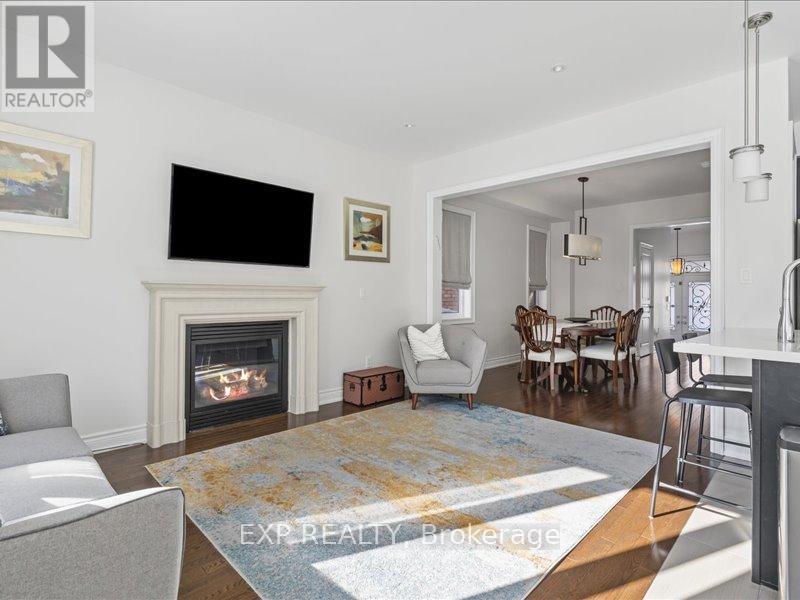 7 GOLDTHREAD TERRACE, Toronto (Bathurst Manor), Ontario, M3H0B9 — Photo 2