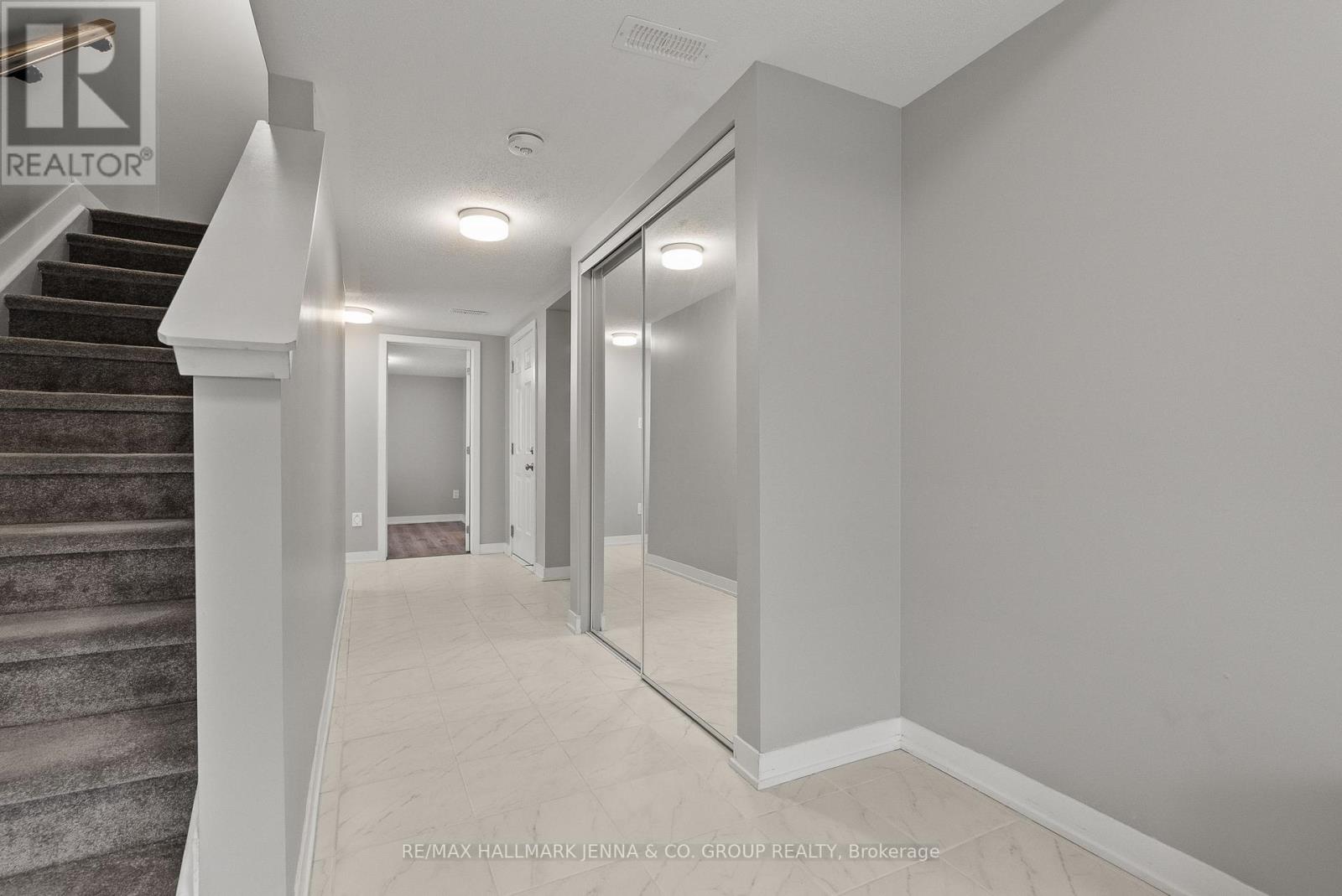 146 ANTHRACITE PRIVATE, Ottawa, Ontario, K2J7C8 — Photo 3