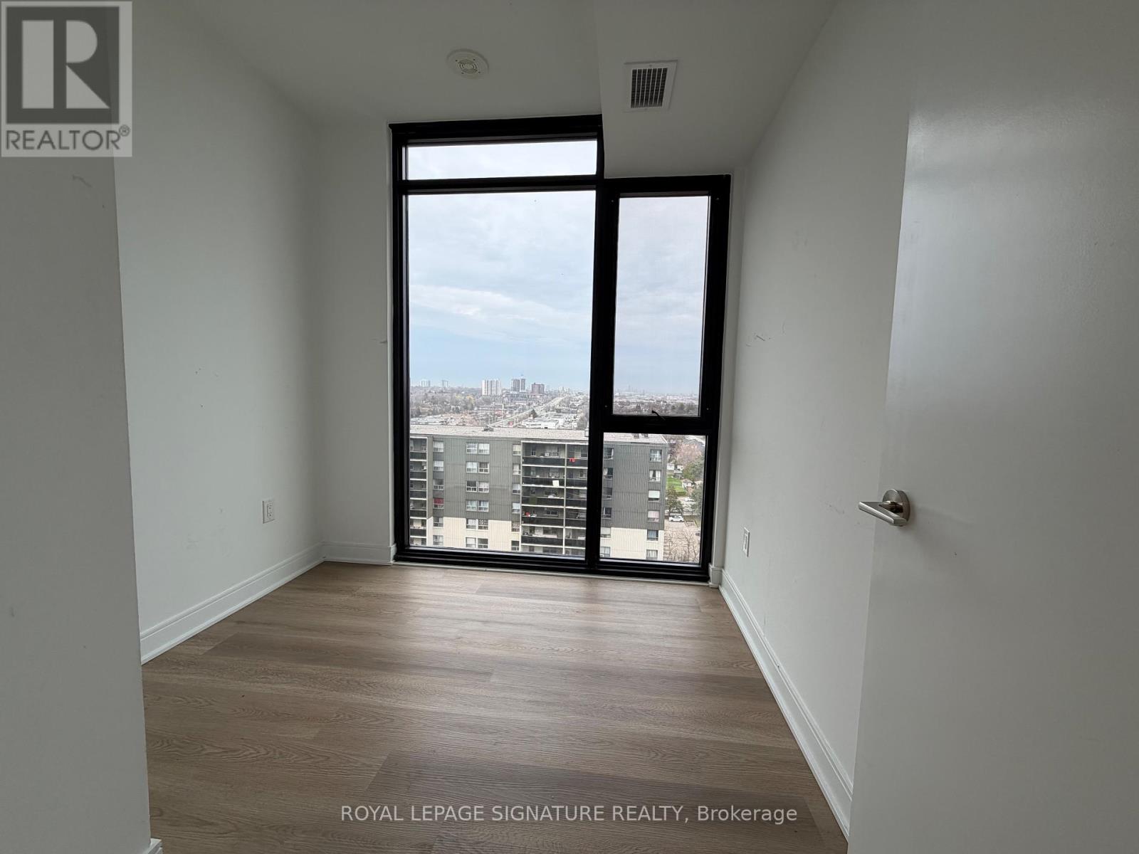 1314 - 86 DUNDAS STREET E, Mississauga (Cooksville), Ontario, L5A0B1 — Photo 3