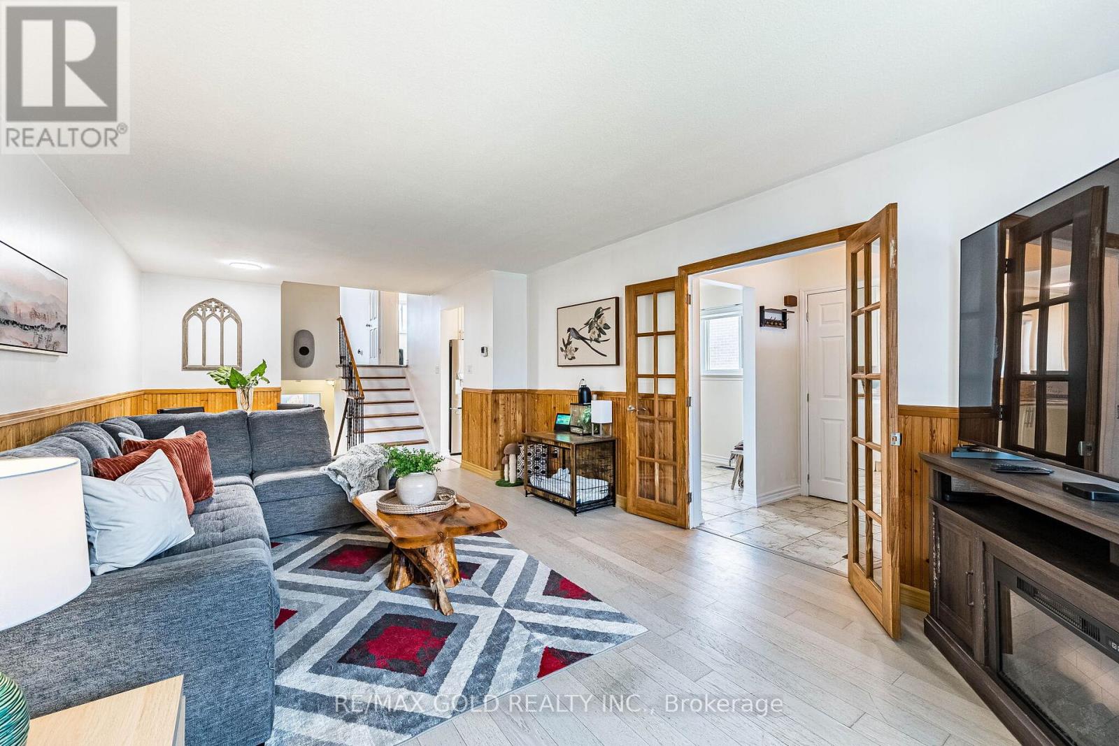 52 GARFIELD CRESCENT, Brampton (Brampton North), Ontario, L6V1V8 — Photo 2