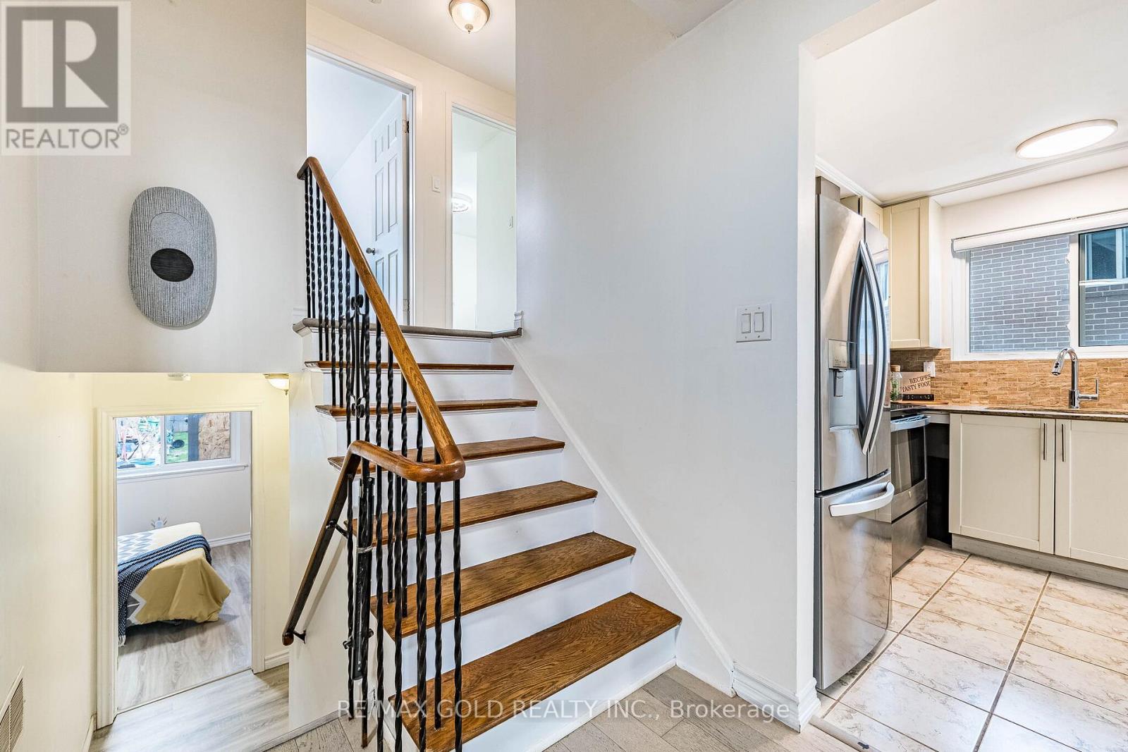 52 GARFIELD CRESCENT, Brampton (Brampton North), Ontario, L6V1V8 — Photo 4