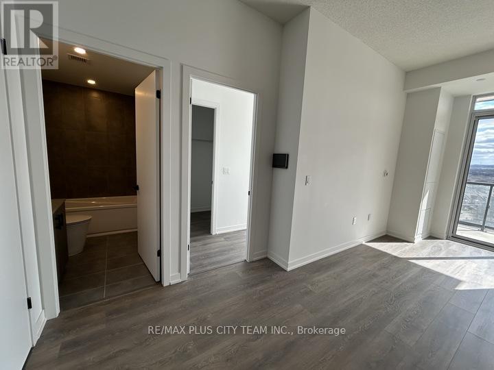 901 - 4878 POWERS COMMON, Burlington (Alton), Ontario, L7M2B4 — Photo 7
